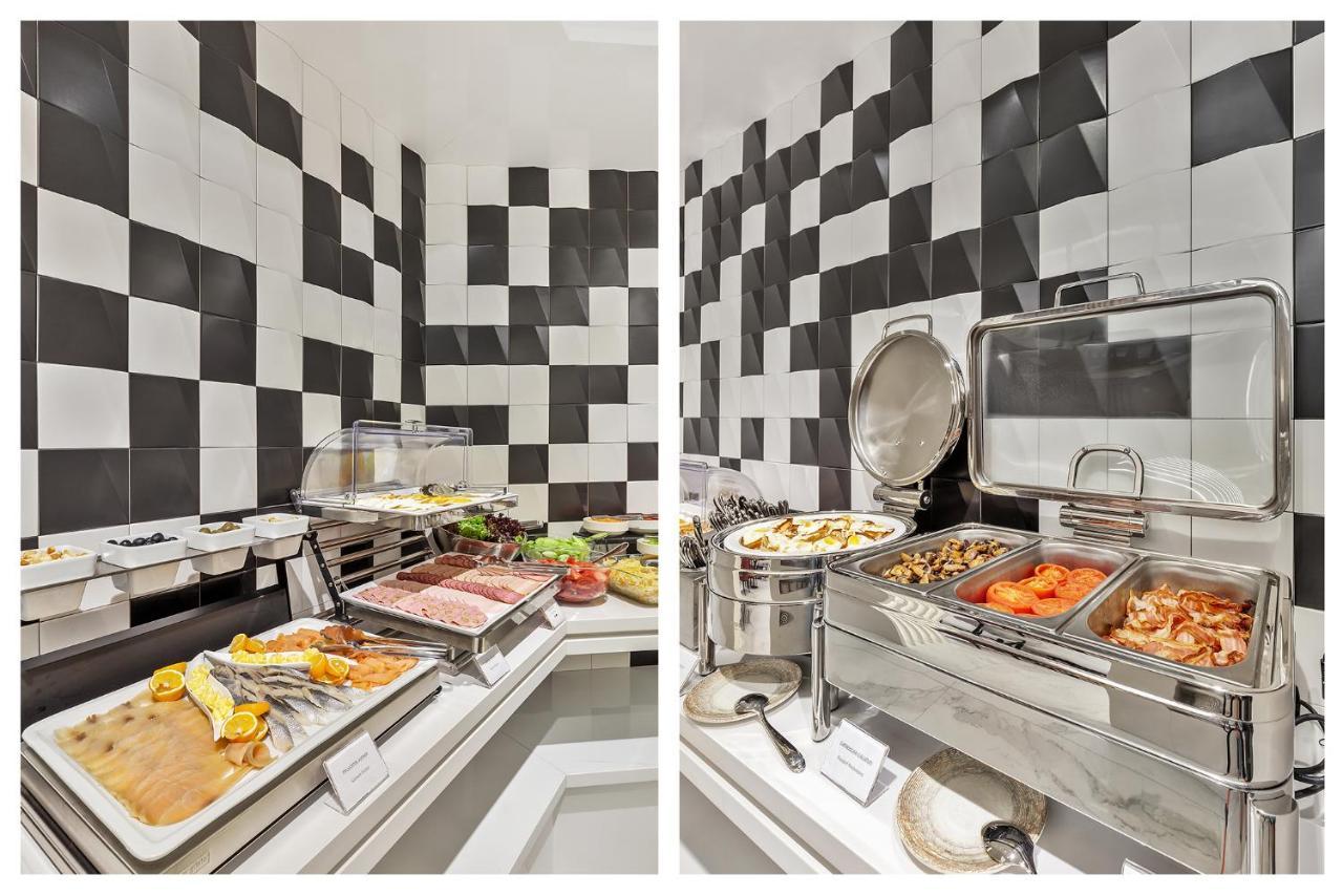 Clocks Hotel Tbilisi Luaran gambar